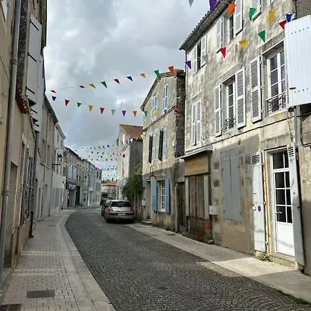 Maison De La Greve - Coeur De Avec Cour 別荘