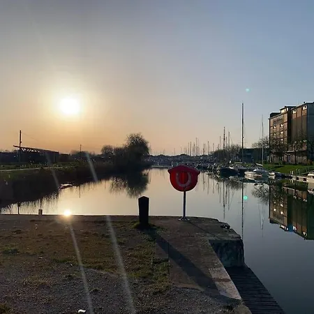 別荘 Maison De La Greve - Coeur De Avec Cour マラン