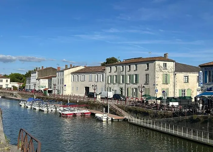 Maison De La Greve - Coeur De Avec Cour Marans (Charente-Maritime)