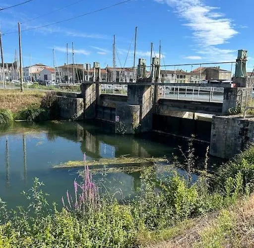 Сasa de vacaciones Maison De La Greve - Coeur De Avec Cour Marans (Charente-Maritime)