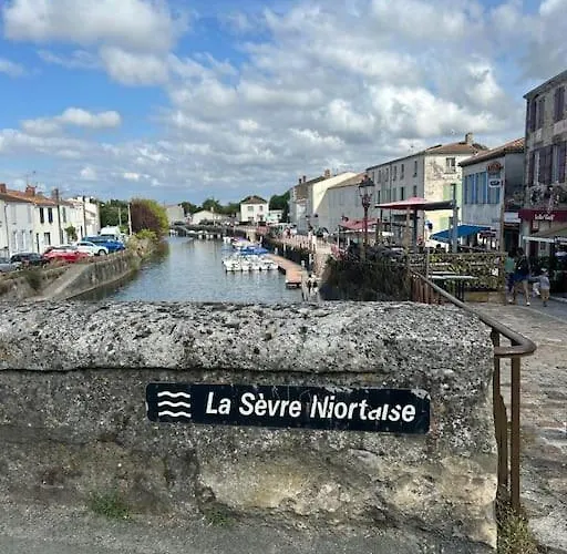 Maison De La Greve - Coeur De Avec Cour Сasa de vacaciones Marans (Charente-Maritime)