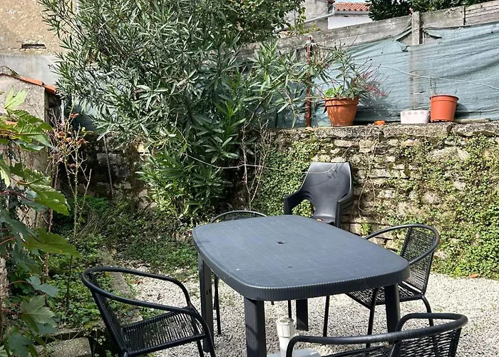 Сasa de vacaciones Maison De La Greve - Coeur De Avec Cour Marans (Charente-Maritime)